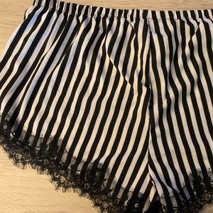 Shein Plus Black & White Striped Shorts